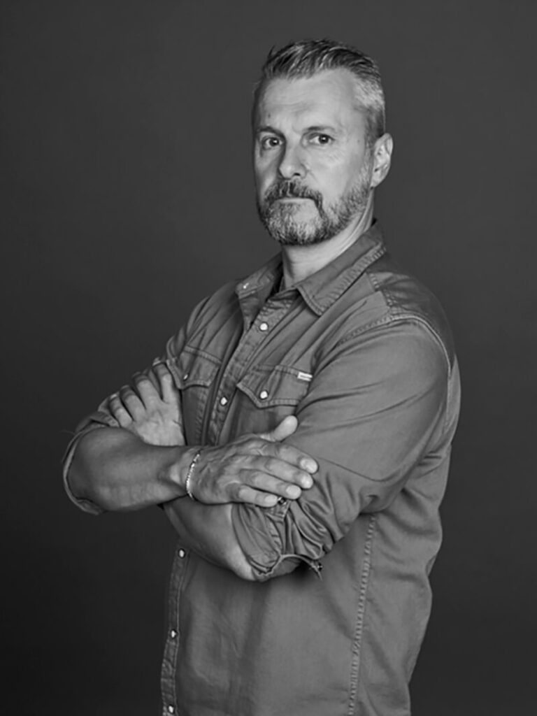 Ingi Pipar Staff New 1420